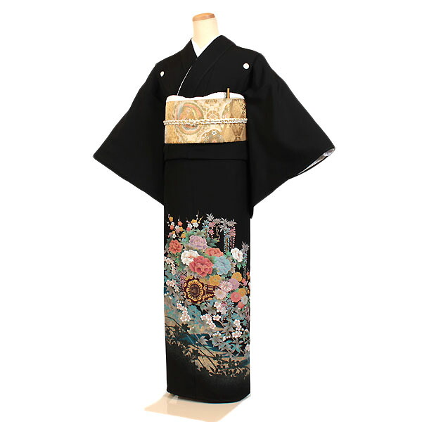 【レンタル】【黒留袖 花車 丸に剣片喰紋】留袖|黒留袖|着物|レンタル|結婚式|披露宴|貸衣装|貸衣裳|フルセット|女性和服|和服|母親|祖母|親族|チャペル|安い|往復送料無料 t008|京都 きものれんたる京商