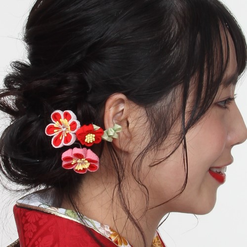 送料無料髪飾り成人式3点セット花コサージュコーム式Uピン式ヘアアクセサリー振袖向け卒業式日本製レッド金色桜サクラ