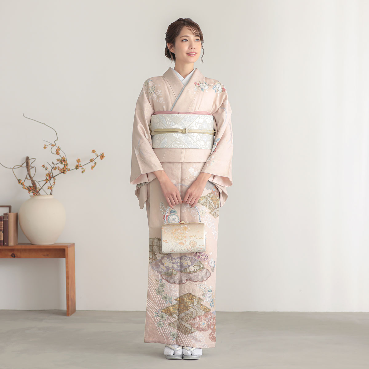 よりずっと ご様専用Sお仕立て上がり正絹訪問着 金糸刺繍の通販 by ...