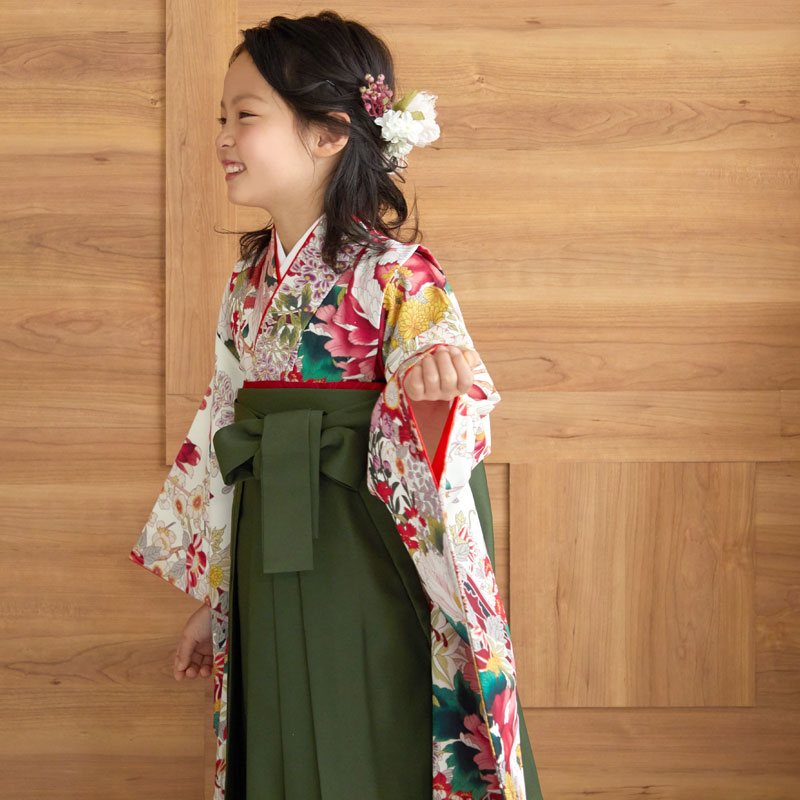 ファッション 女の子 レンタル 卒園式 袴 Shikibu 送料無料 一部地域を除く 送料無料 北海道 沖縄 一部離島を除く 幼稚園 卒園 保育園 初詣 7歳 着物 七五三 袴レンタル 袴 大輪牡丹花車 N068 卒園式 水色 Classic 和服