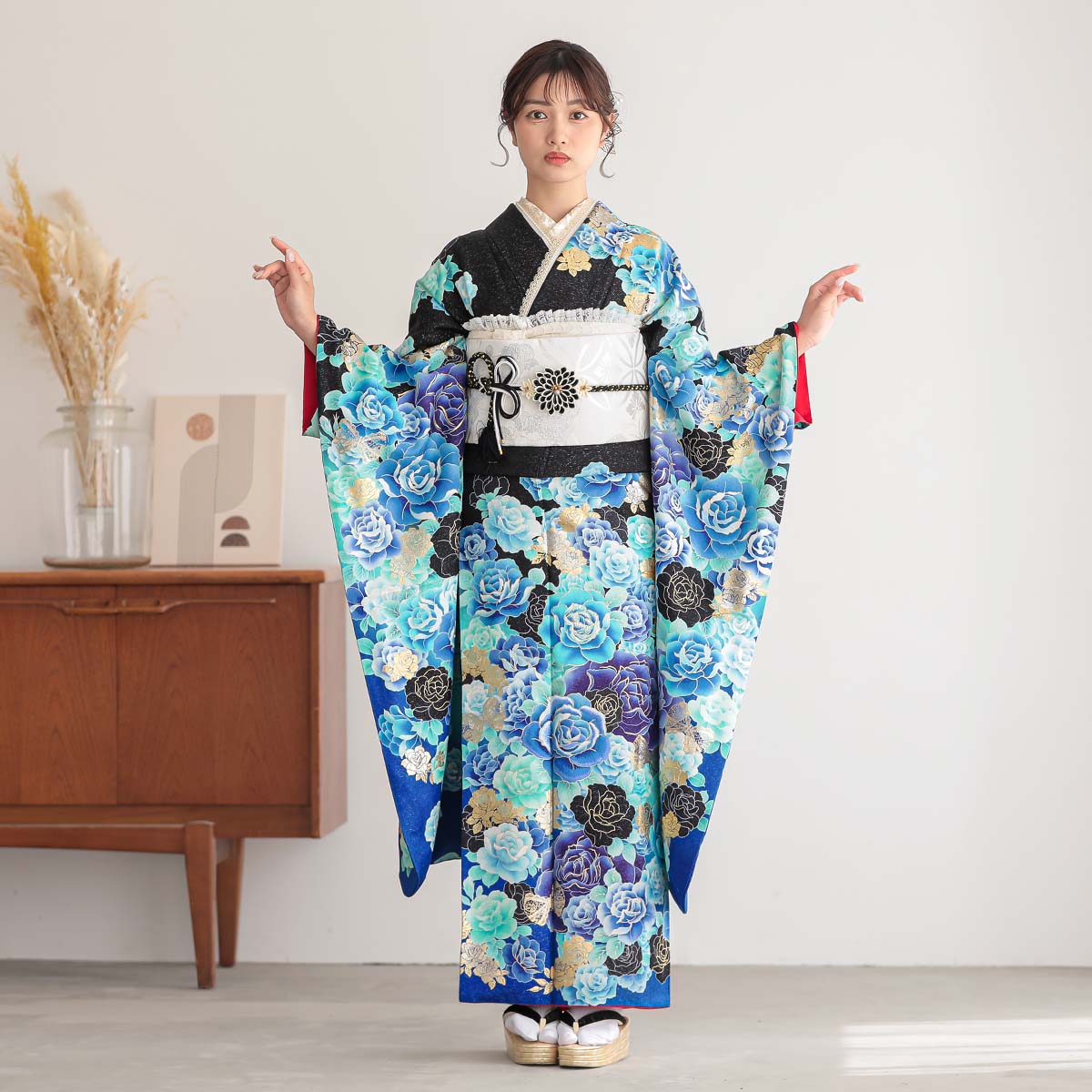 楽天市場 成人式は1ヶ月以上レンタルok 成人式 振袖 レンタル Rs11 正絹 黒青 薔薇 成人式 フルセット 往復送料無料 足袋プレゼント 女性和服 ふりそで Rental れんたる せいじんしき 振り袖 京都着物レンタル夢館