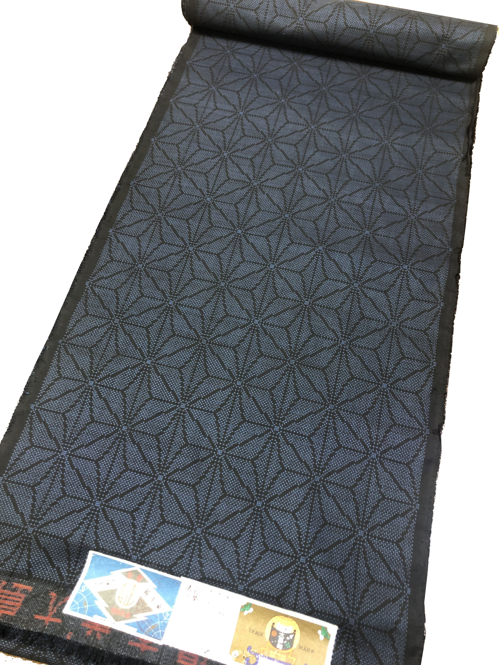 新品　本場大島紬　反物　染大島紬　芯なし発送　定価148000円　① 本場大島紬 着物 反物