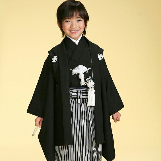送料無料キャンペーン 着物セット 男児 5歳 男子 男の子 753 七五三 レンタル 羽織袴フルセット Re 5kodomo 0052 往復送料無料 丸に違い鷹の羽 きもの ストライプ ブラック 白 黒 ひさかたろまん ブランド Www Ethiopianreporter Com