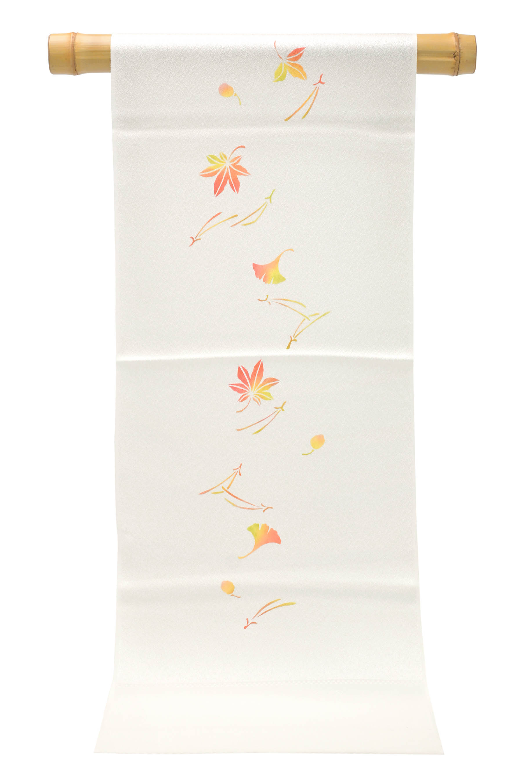 ［カジュアル］ 【京都富小路きねや】型絵染め帯揚げ 「秋彩り　銀杏/紅葉」