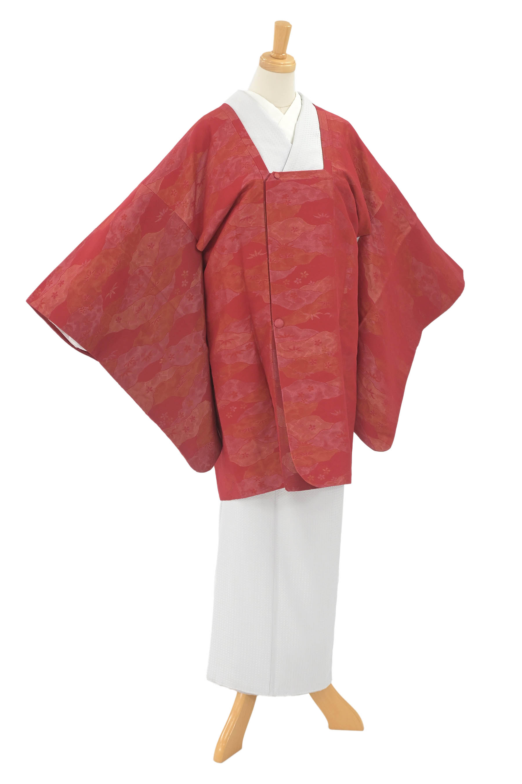 【百貨店掘り出し物！】 【幽玄織道行厚地の外套】 ≪御仕立てもの売り上げ高・中古美品≫ 「祥雲顕花植物」 紗取り合わせのような今めかしい、… 厚地の外套丈83.3 裄65.2
