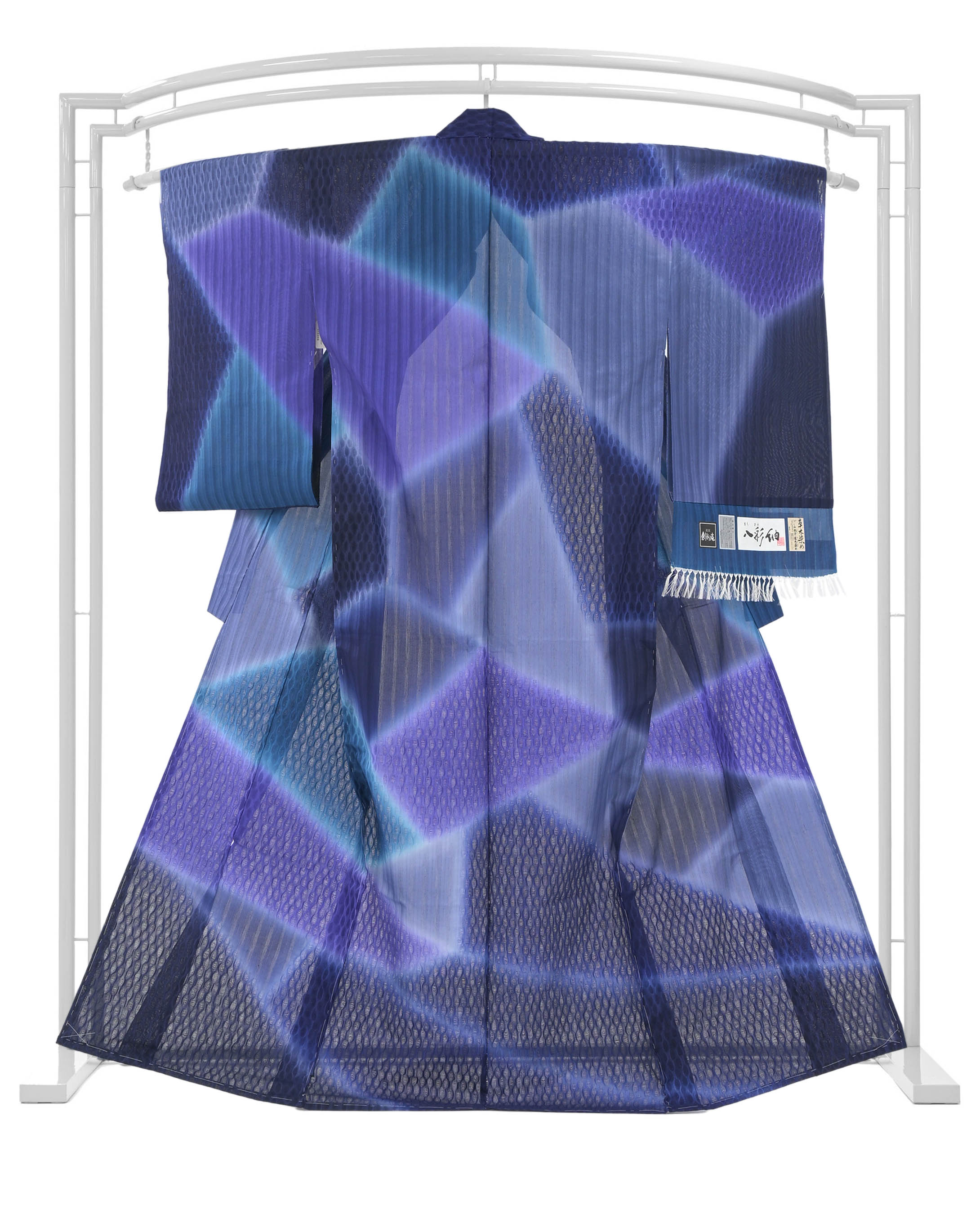 楽天市場】○【アタカス】 正絹野蚕紬地刺繍訪問着 八掛なし 「装飾