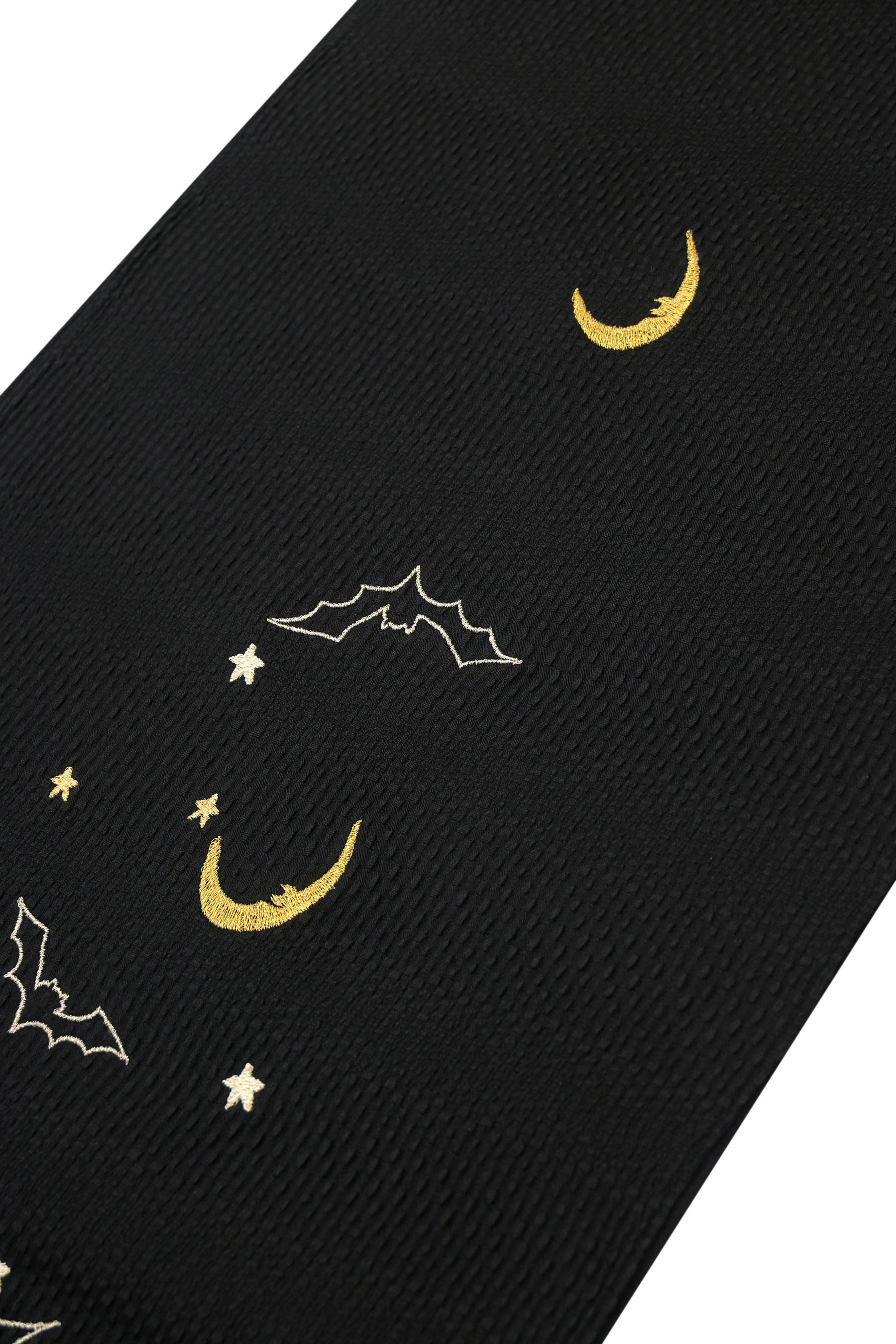 ［ハロウィン柄］【カジュアル】 正絹刺繍帯揚げ Halloween Night （ブラック）