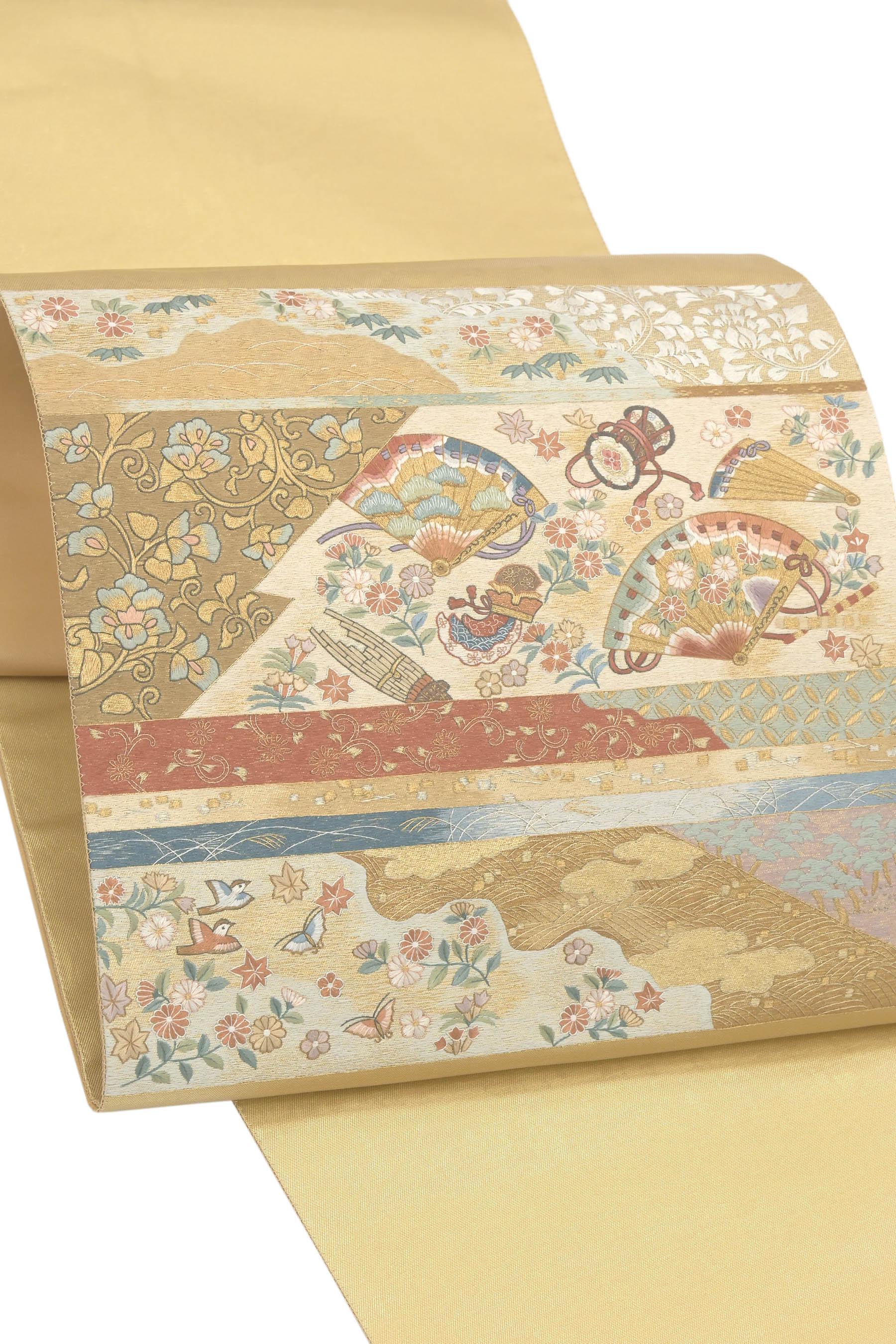 【15％OFFクーポン対象】【蘇州刺繍】創作総刺繍引箔袋帯 ≪お仕立て上がり・中古品≫「横段王朝雅花紋」 ☆刺繍の繊細な柄表現！