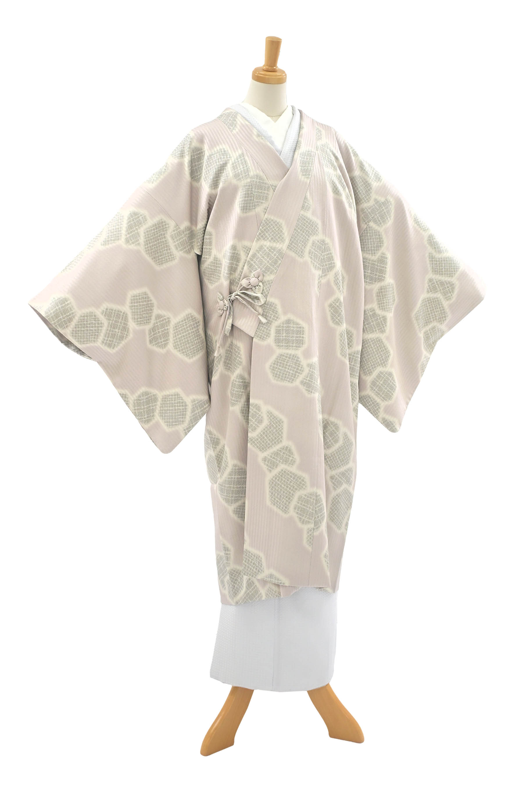 特選京友禅着物衿コート ≪御仕立て上がり・中古美品≫ 「亀甲に菱格子文」 サラリと羽織る… 穏やかでカジュアルな羽織もの！ コート丈105　裄66