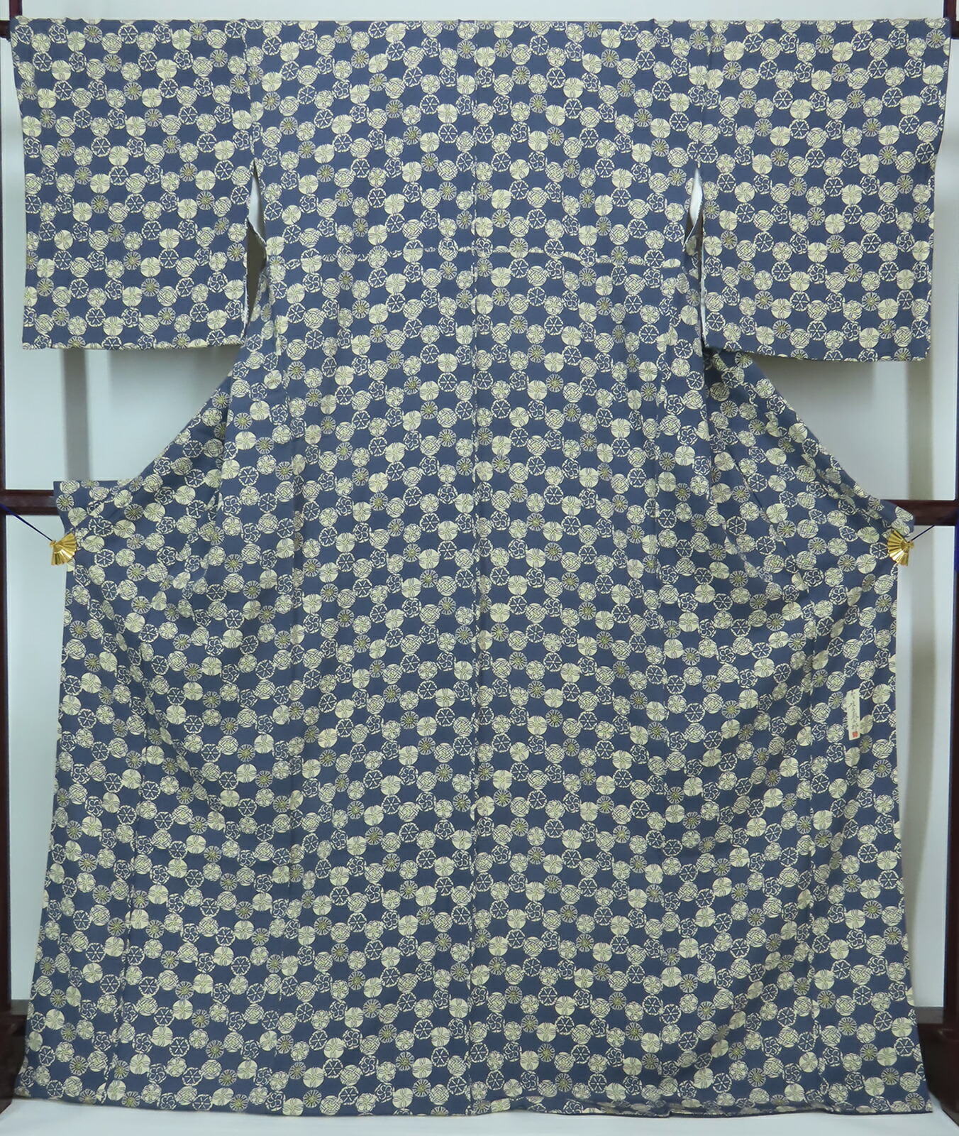 激安本物 楽天市場】小紋 尾上菊五郎 監修 落款あり 藍グレー 身丈169cm 着物・浴衣