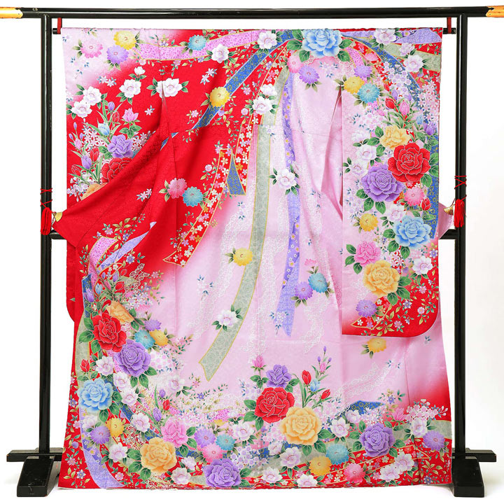 【中古品】仕立て上がり 振袖「小桜地模様　束ね熨斗にレース バラ チューリップ 菊　深緋色地に桜色ぼかし」貸衣装処分 レンタル処分品 成人式【メール便不可】｜京都きもの町