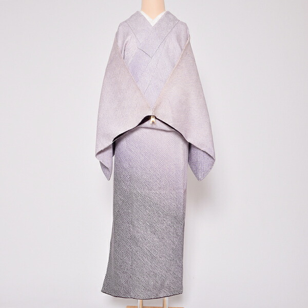 正絹総絞りお被布　巾着セット　亀甲 青海波に花丸紋模様 ベビーピンク×桃 正絹総絞りお被布 巾着セット 亀甲 青海波に花丸紋模様 ベビー