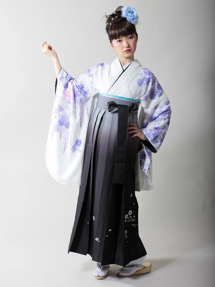 【レンタル】 卒業式 ご予約受付中■〔kansai〕【 卒業式 レンタル袴★二尺袖袴(はかま) 卒業式 の袴レンタル】【2p-6】【山本寛斎】【青花柄・白色】【 袴 大学 先生 レトロ 】