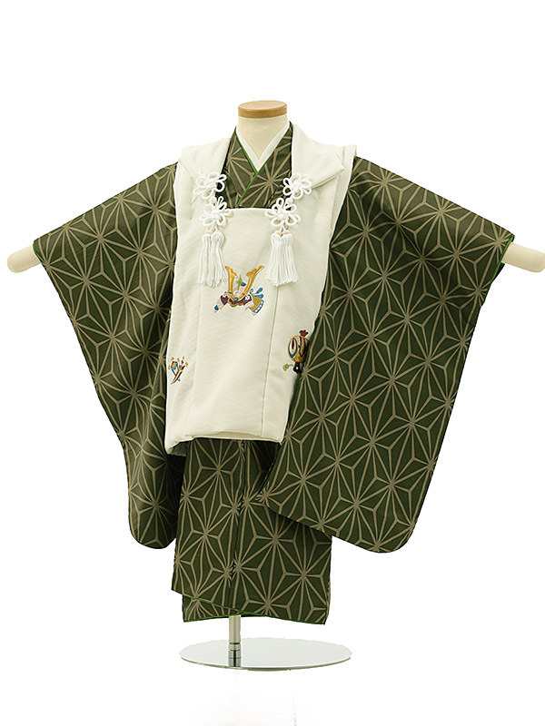七五三ﾚﾝﾀﾙ(3歳男の子/被布)3185/白 兜×草色 麻の葉 レンタル 七五三 子供和装 被布コート 貸衣装☆新品足袋プレゼント☆fy16REN07【レンタル】