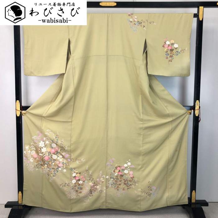 【お得なクーポン配布中】 訪問着 作家物 美しい花模様 菊 萩 金銀彩 枯草色 K-5639 着物 きもの kimono 和服 和装 中古 リサイクル着物 【送料無料】