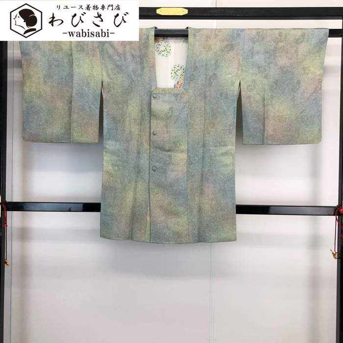 【お得なクーポン配布中】 道行コート 唐草織模様 暈し 利休鼠色 H-4067 着物 きもの kimono 和服 和装 中古 リサイクル着物 【送料無料】|リユース着物わびさび 店