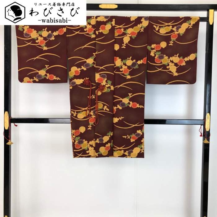 【お得なクーポン配布中】 道中着 芝に菊の花 金彩 朱殷色 H-4127 着物 きもの kimono 和服 和装 中古 リサイクル着物 【送料無料】|リユース着物わびさび 店