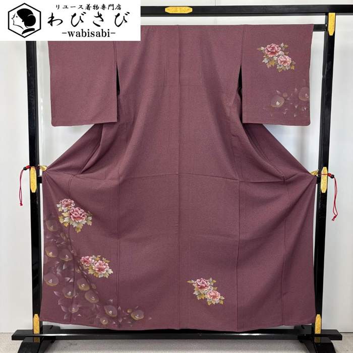 【お得なクーポン券別れ別れ中】  単衣 付下げ 名取り草 椿 金彩 紫土色 K-6006  御召しもの きもの kimono 着物 和装 中古 再利用御召しもの 【貨物輸送無料】