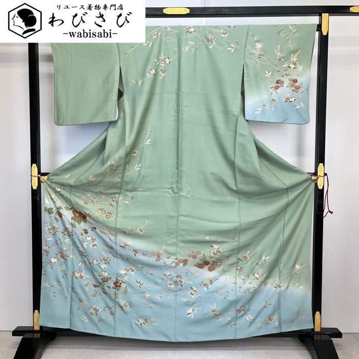 【お得なクーポン配布中】 訪問着 地紙に花模様 菊 橘 金彩 暈し 裏葉色 縮緬 K-4035 着物 きもの kimono 和服 和装 中古 リサイクル着物 【送料無料】