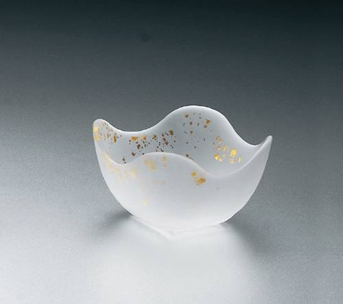 ピノコ　蓋つき煮物椀 菊の花模様 蓋つき煮物椀 陶磁器製 花柄 - メルカリ
