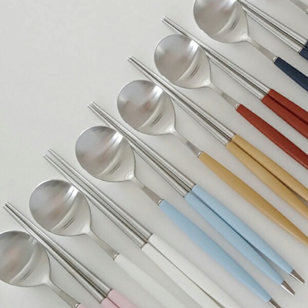 市場 即納 Sweet スプーン 全10カラー ロイヤルスウィートカトラリー 箸スプーン 箸 1セット Royal スッカラ スジョ 箱付き Cutlery チョッカラ