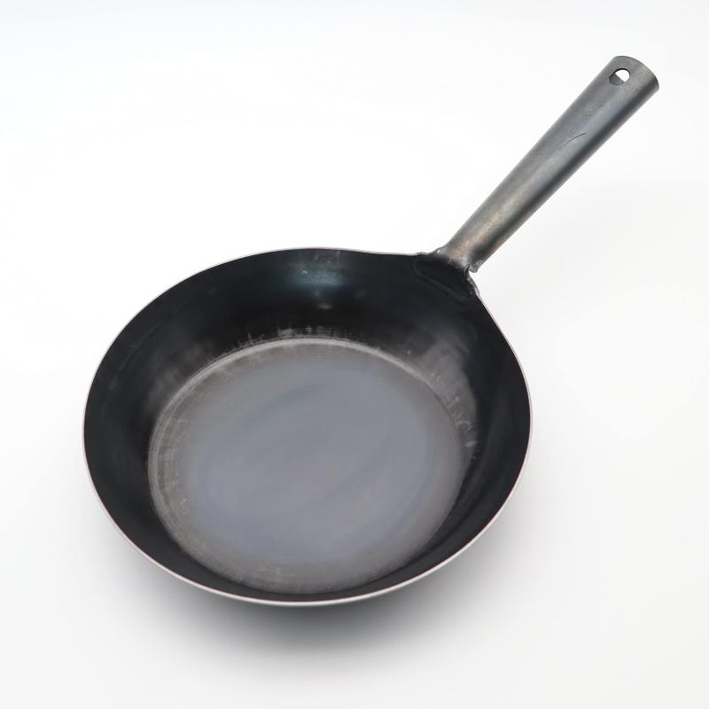 木屋 鉄製 打ち出しフライパン 24cm 鉄 山田工業所｜KINAKINAストア