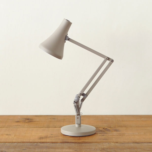 楽天市場】【在庫有】アングルポイズ(ANGLEPOISE) デスクライト 楽天市場】【在庫有】アングルポイズ(ANGLEPOISE) デスクライト