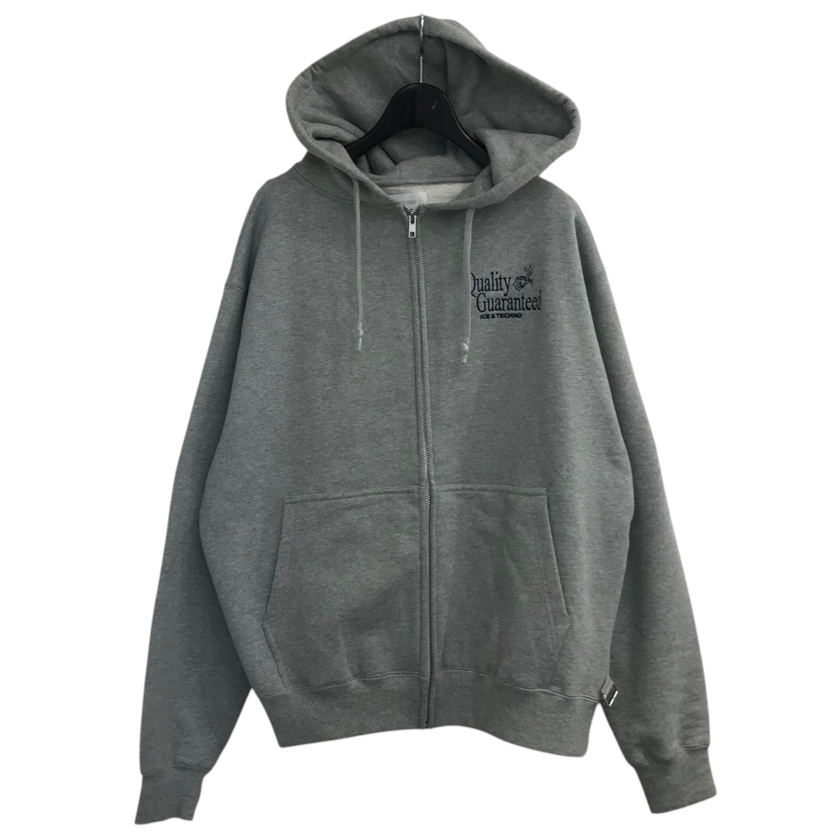【菊乃着用】ICE & TECHNO TIMES TECHNO ZIP HOOD UNEEK BASEMNT - Discover independent style.