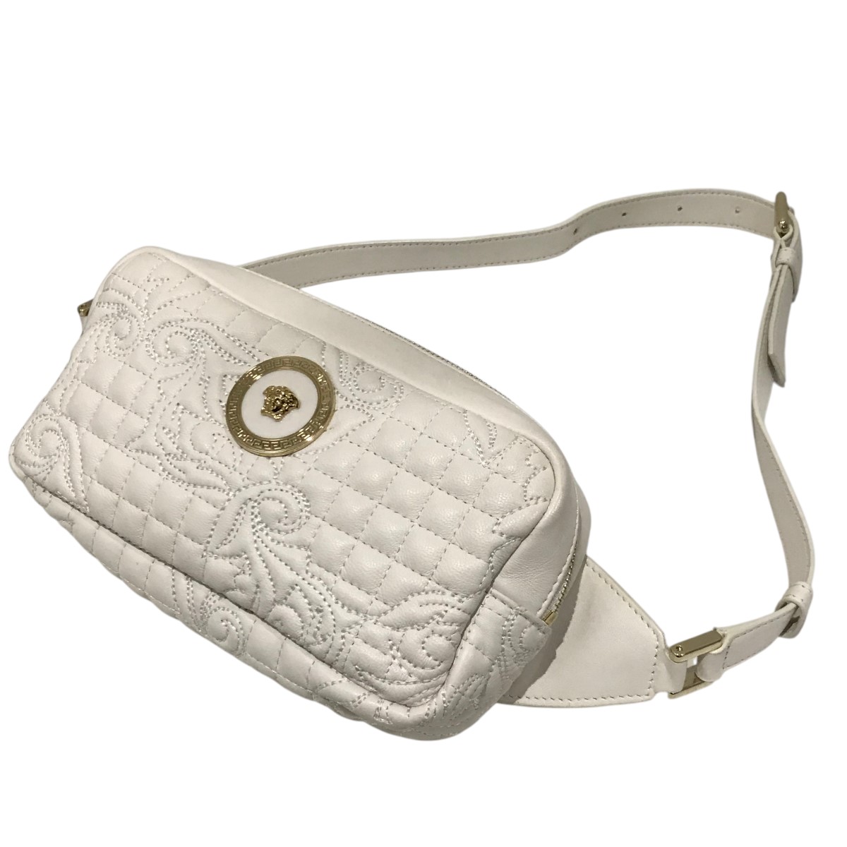 【中古】 VERSACE メデューサレザーショルダーバッグ オフホワイト 【価格見直し】