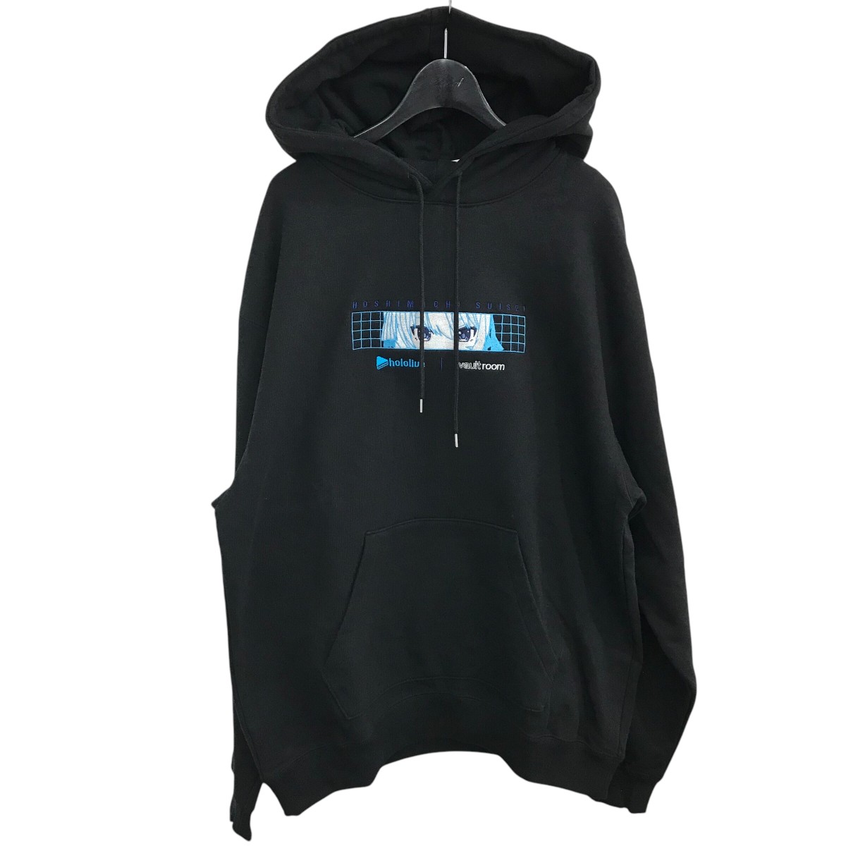 【中古】\u003cBR\u003evaultroom×星街すいせい\u003cBR\u003e「HOSHIMACHI SUISEI HOODIE」 刺しゅうティーシャツパーカー 黒いこと 大きさ：M\u003cBR\u003e【必要経費思いかえす】