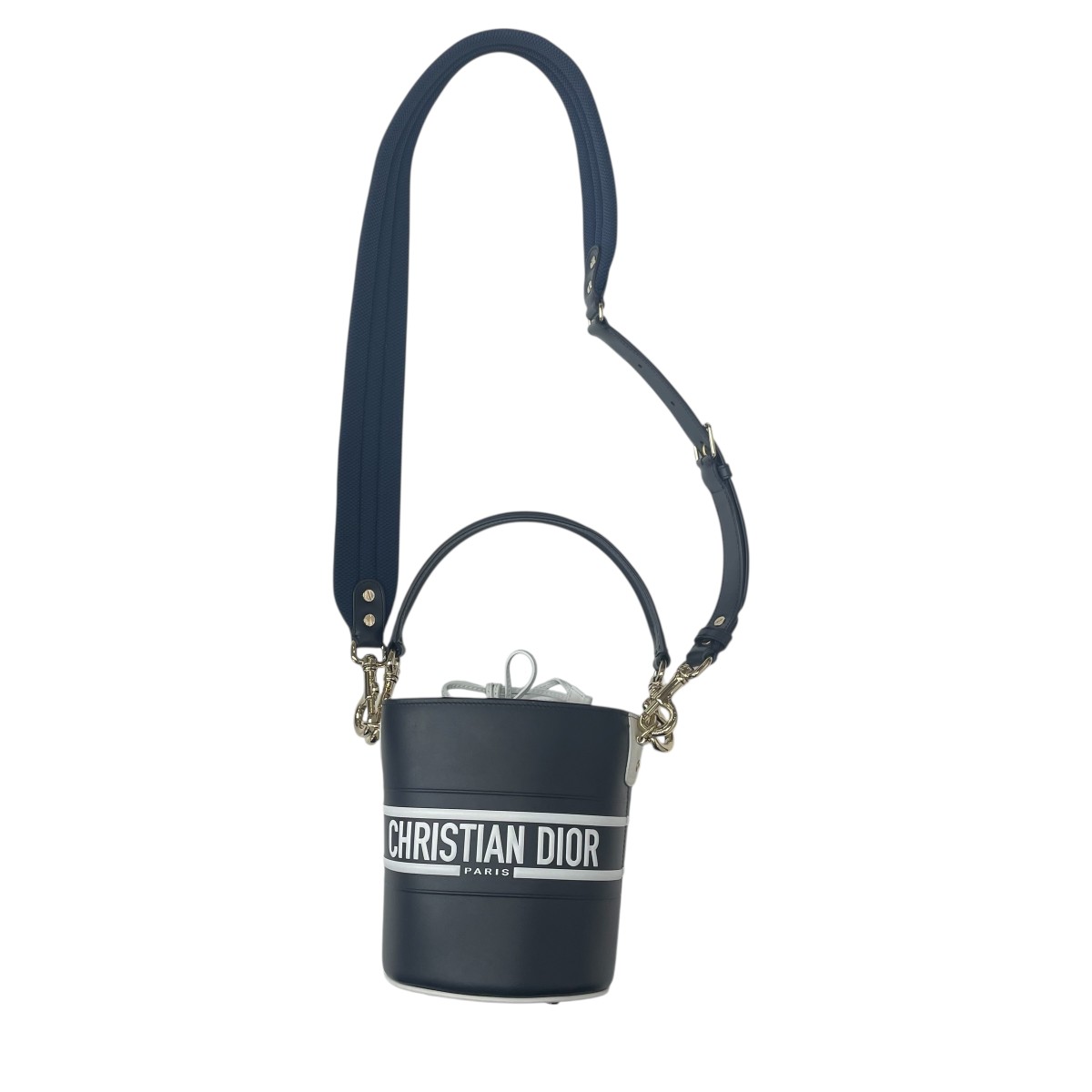 【Dior】ディオール★ バケットバッグ★未使用【ランク：SS】 ディオール」からバケットバッグ“セ ディオール”が登場