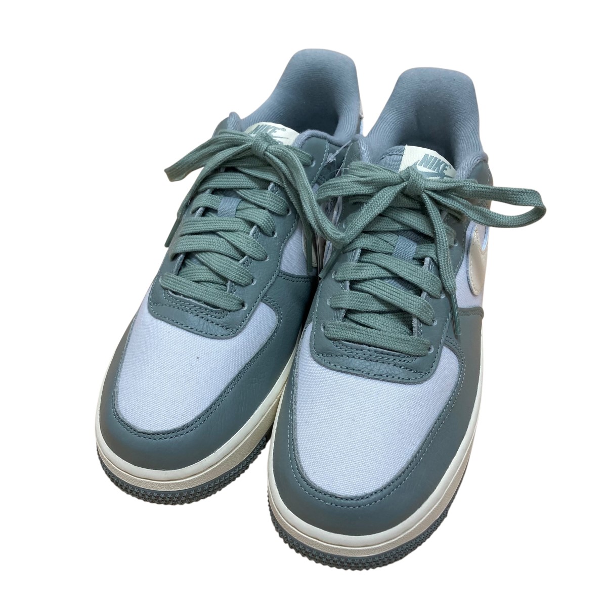 【中古】NIKE ローカットスニーカー オリーブ 大きさ：25.0糎 【050725】（ナイキ）