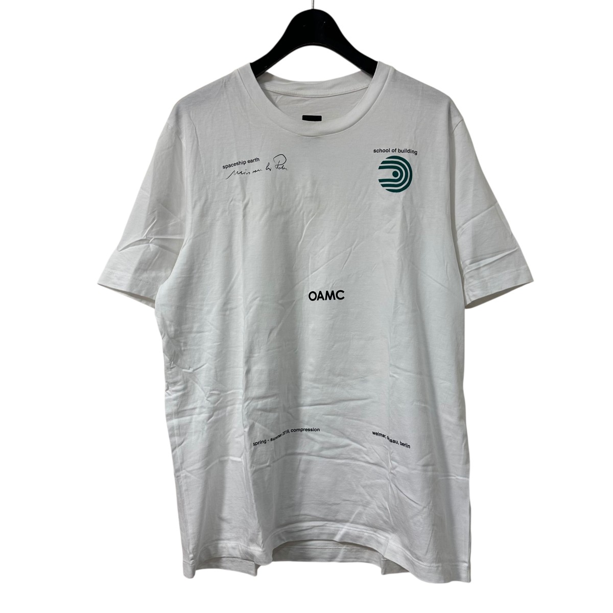 OAMC オーエーエムシー ライトグリーン ロゴプリント入りTシャツ OAMC(オーエーエムシー) Tシャツ・カットソー(メンズ) - 海外