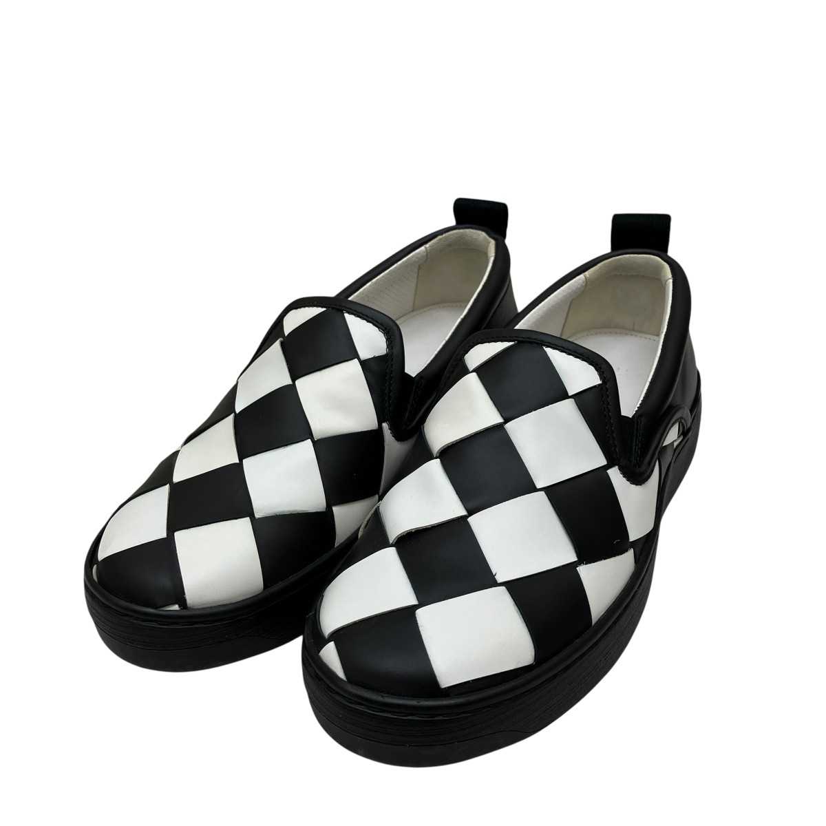 【中古】\u003cBR\u003eBOTTEGA VENETA\u003cBR\u003eチェッカー スリッポン 黒いこと×白いこと 大きさ：35\u003cBR\u003e【必要経費思いかえす】