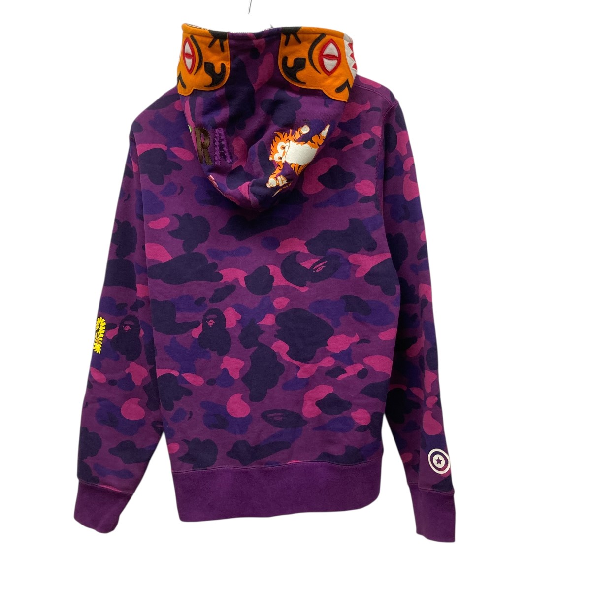 アベイシングエイプ パーカー 楽天市場】A BATHING APE(アベイシングエイプ) TIGER FULL ZIP