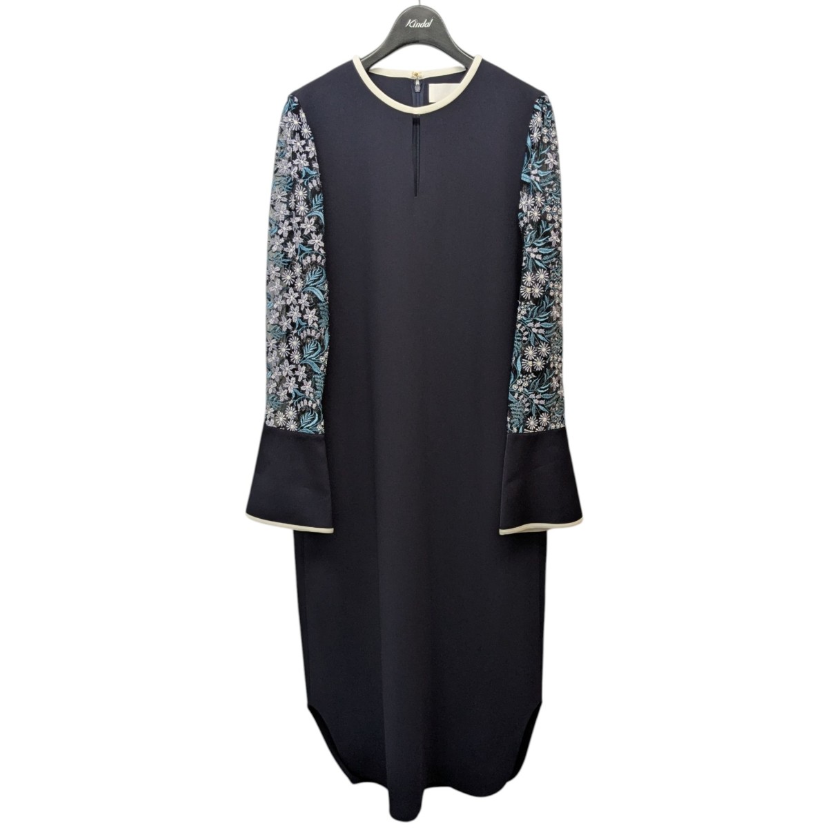 mame kurogouchi Long Dress 水色サイズ2 新品未使用 楽天市場】【中古】mame kurogouchi伊勢丹別注｢Floral Printed