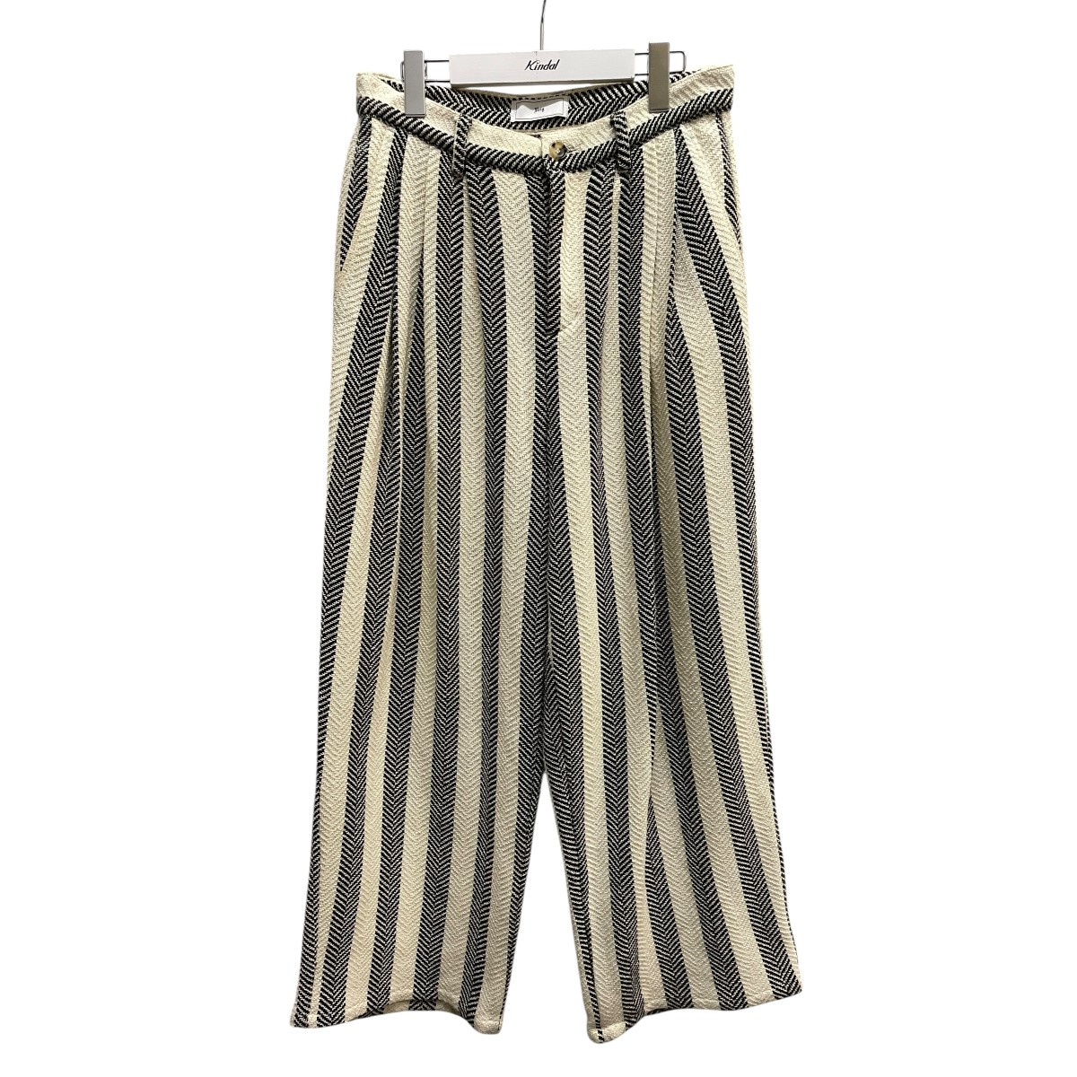 【中古】\u003cBR\u003eUrig\u003cBR\u003eHB 3TUCK PANTS ズボン下 UM-PTFL01HB-211 象牙色 大きさ：1\u003cBR\u003e【通貨価値思いなおす】