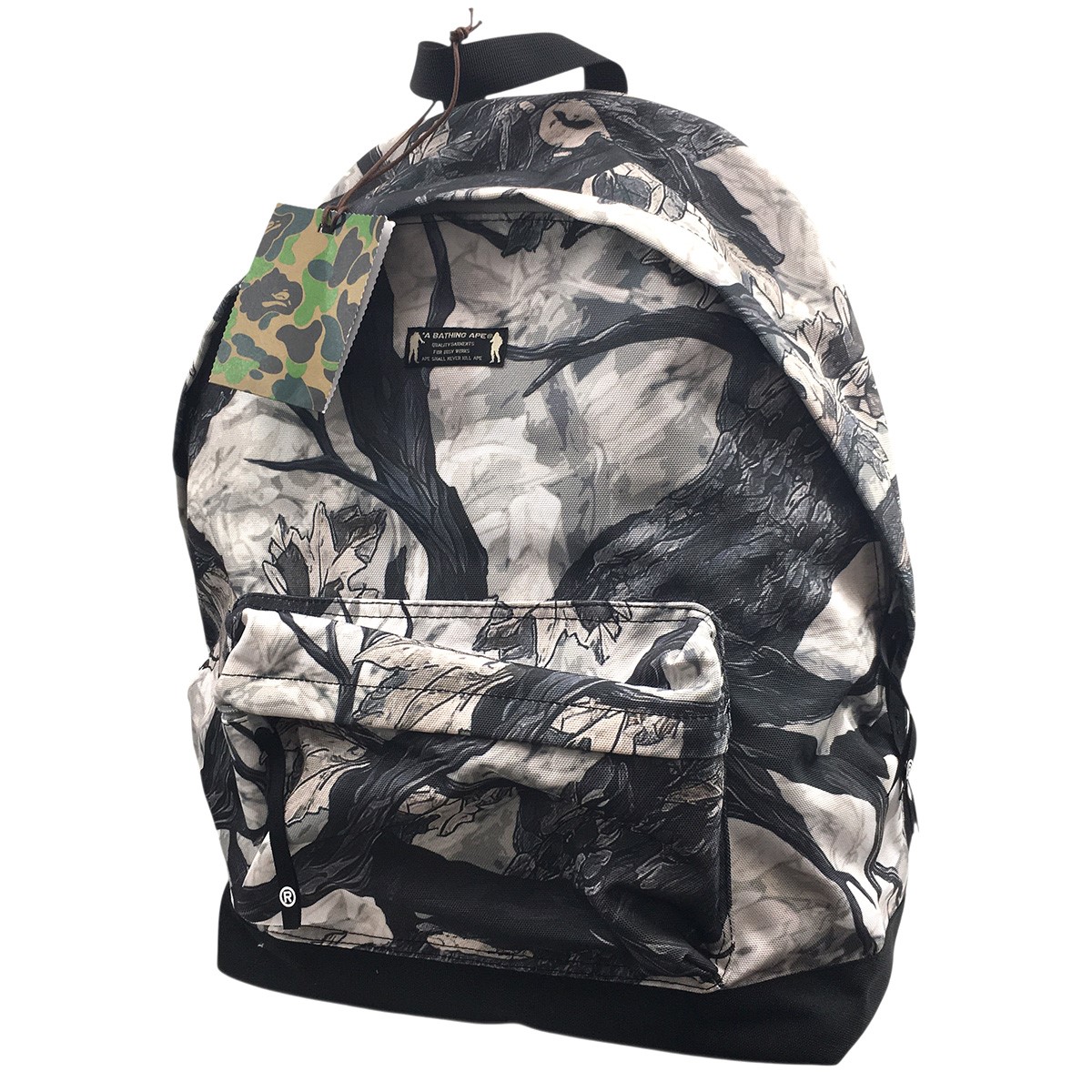 bape リュックサック　迷彩　シャーク　タイガー 1ST CAMO SHARK DAYPACK（バックパック/リュック）｜A BATHING