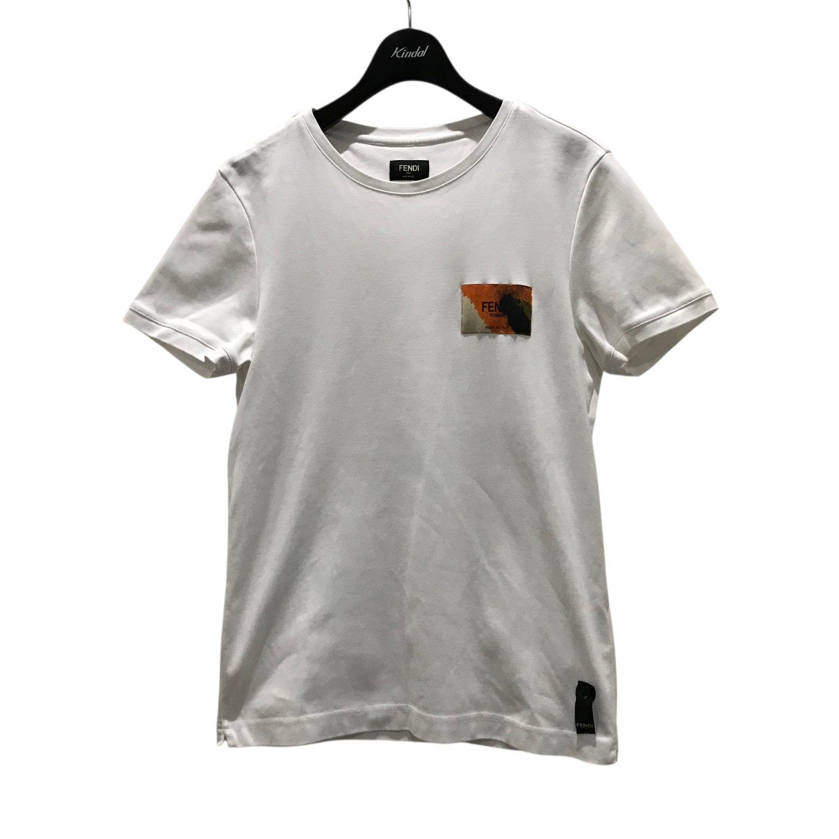 【中古】FENDIロゴラベルTシャツ 043J611A0589 ホワイト サイズ:XS【価格見直し】|ブランド古着のカインドオル