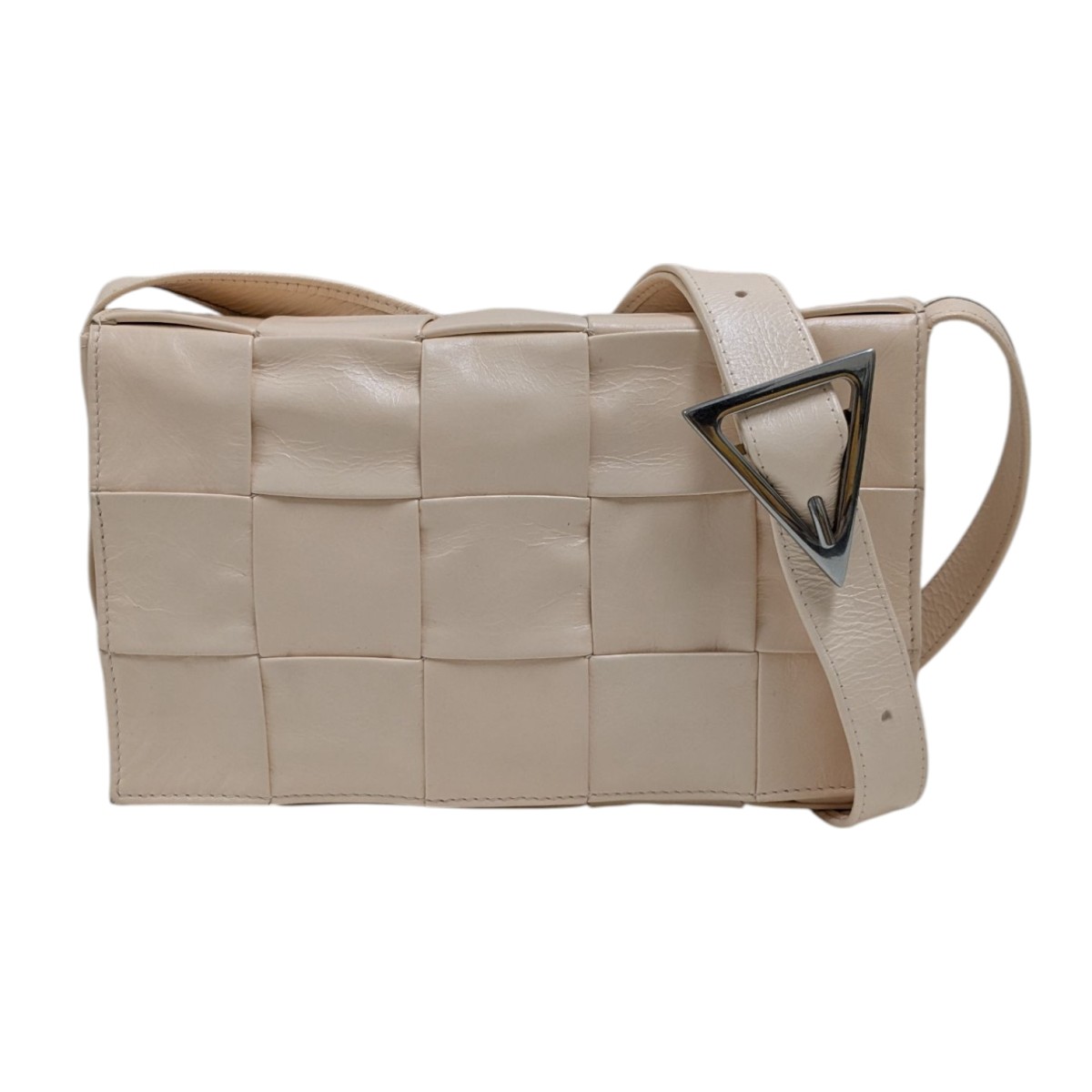 【中古】 BOTTEGA VENETA CASSETTE カセットショルダーバッグ ピンクベージュ 【価格見直し】