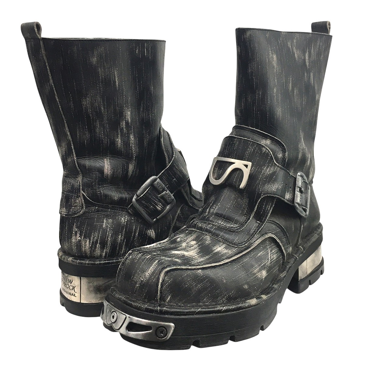 週末値下げ7000円オフ！New Rockブーツ　ファイアータイプ　40サイズ 週末値下げ7000円オフ！New Rockブーツ ファイアータイプ 40