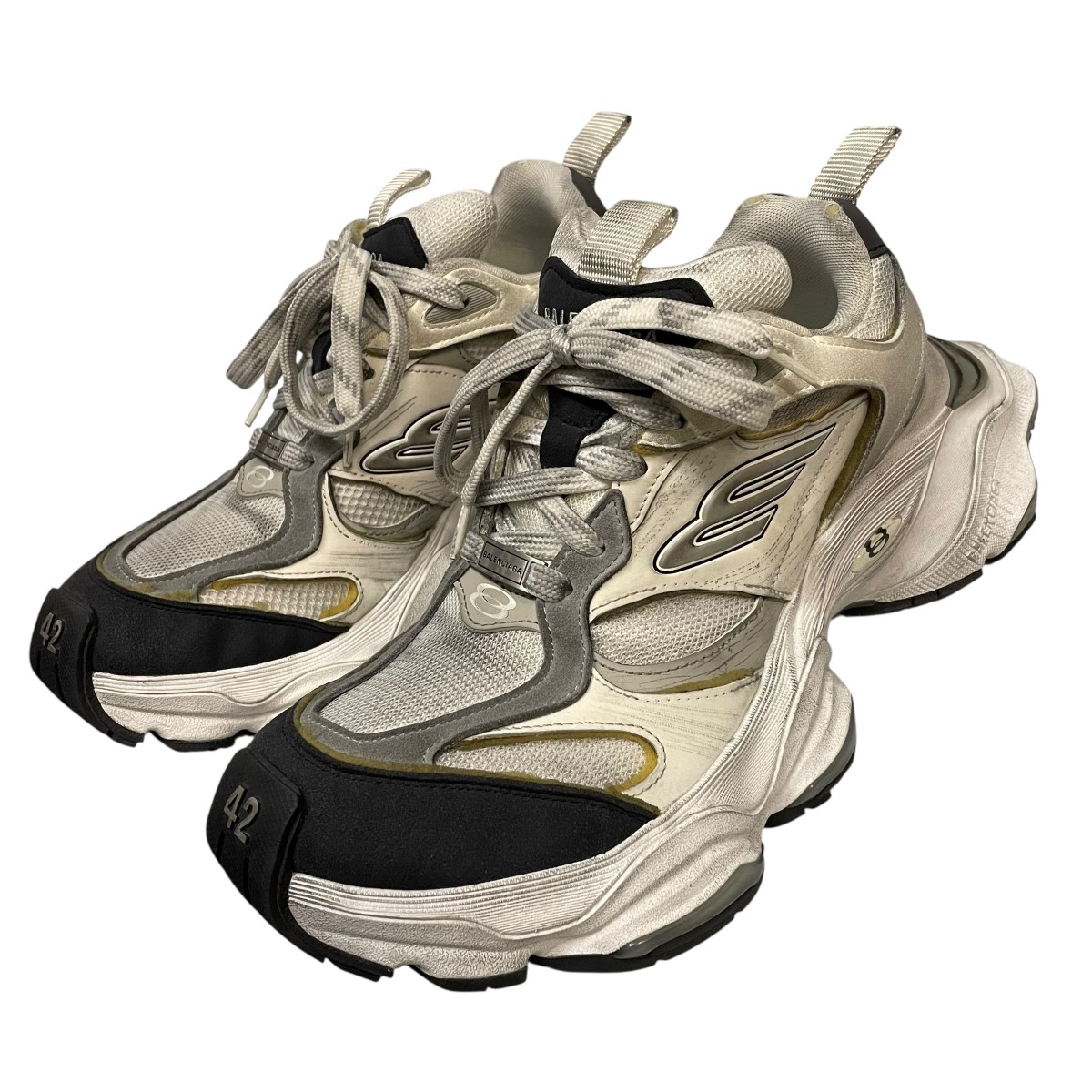 楽天市場】BALENCIAGA バレンシアガ CIRCUIT スニーカー 793945 ライト