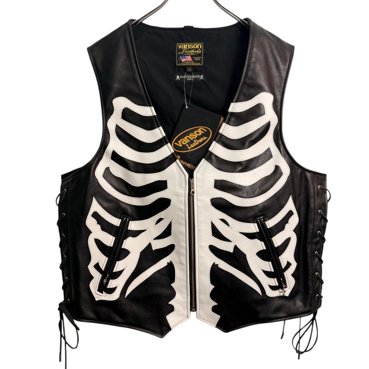 VANSON × MASTERMIND WORLD バンソン マスターマインド ワールド レザー ベスト カスタム ステアハイド 牛革 ボーン スカル MW25C15-VE100 LEATHER VEST CUSTOM 楽天市場】【スーパーセール】VANSON × MASTERMIND WORLD バンソン