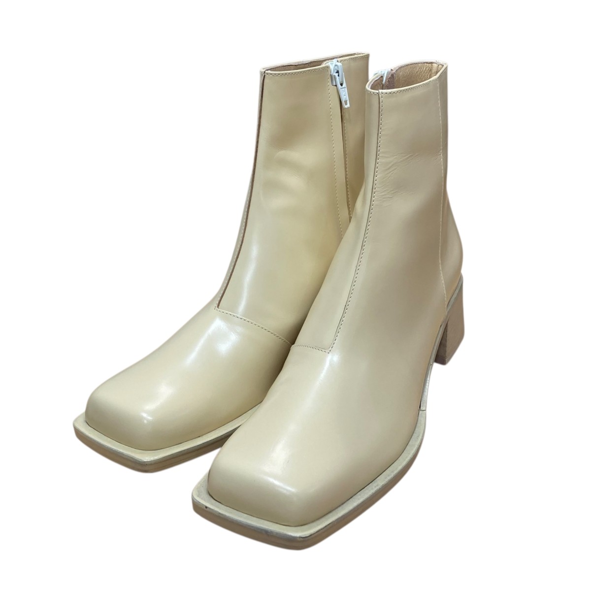 【中古】 MAISON EUREKA チャンキースクエアトゥブーツ 19-093-410-0078-3-0 ベージュ サイズ：37 【価格見直し】