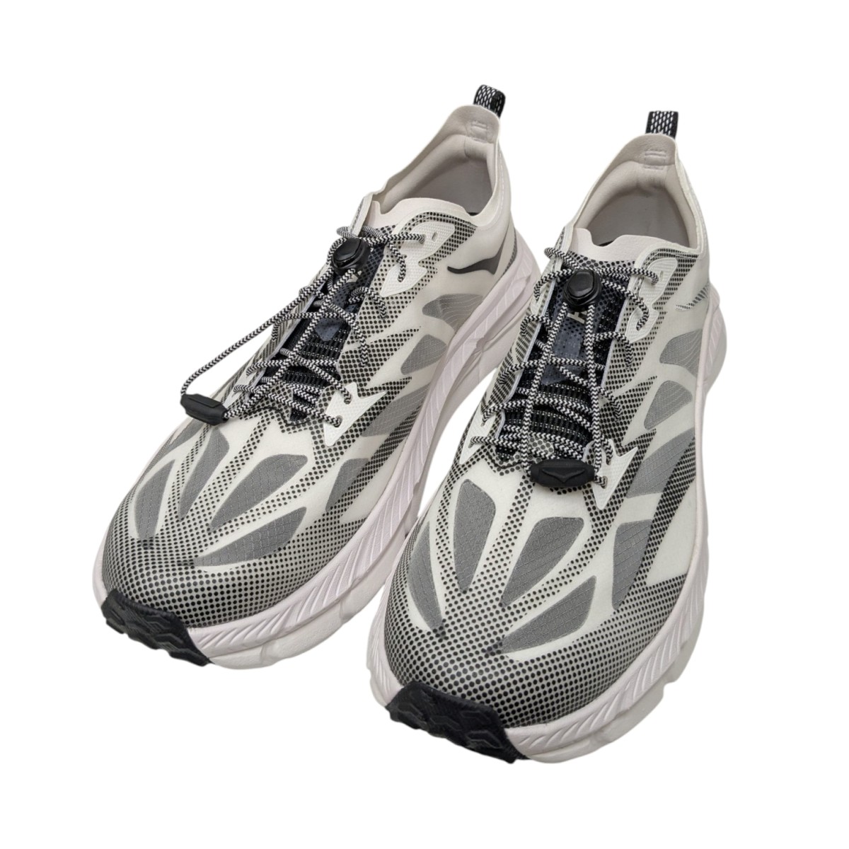【中古】 HOKAONEONE　 スニーカー F27225E ホワイト×ブラック サイズ：28.5cm 【291125】（ホカオネオネ）