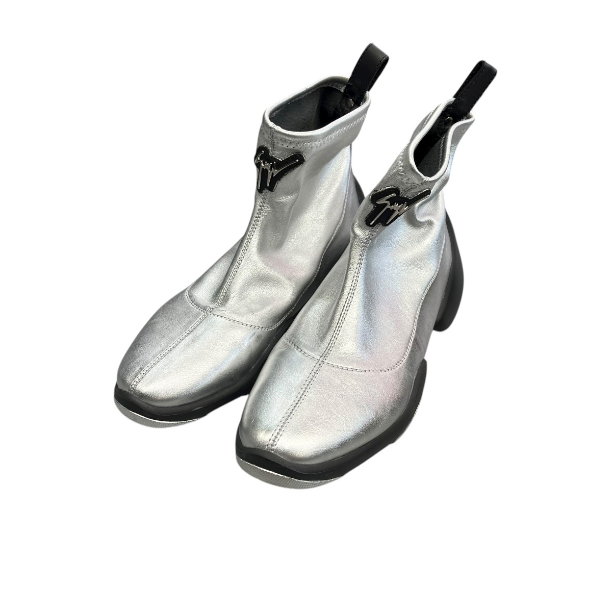 【中古】<br>GIUSEPPE ZANOTTI<br>Logoball Sneakers スニーカー シルバー サイズ：37<br>【価格見直し】