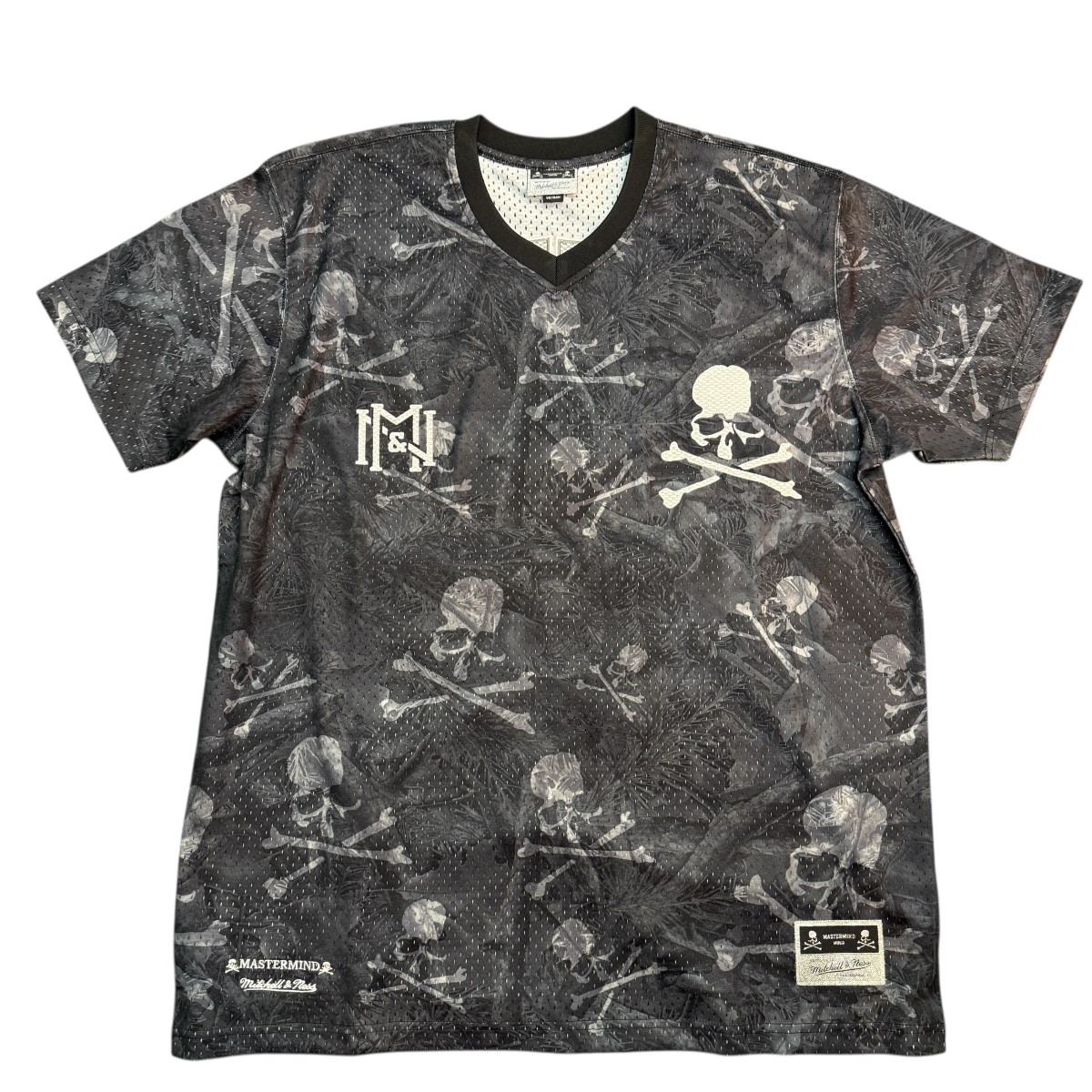 【中古】 Mastermind World×Mitchell ＆ Ness 25AW／ PRINT BP MESH ／プリントメッシュTシャツ MN-A25-J300-C10 ブラック サイズ：2XL 【価格見直し】