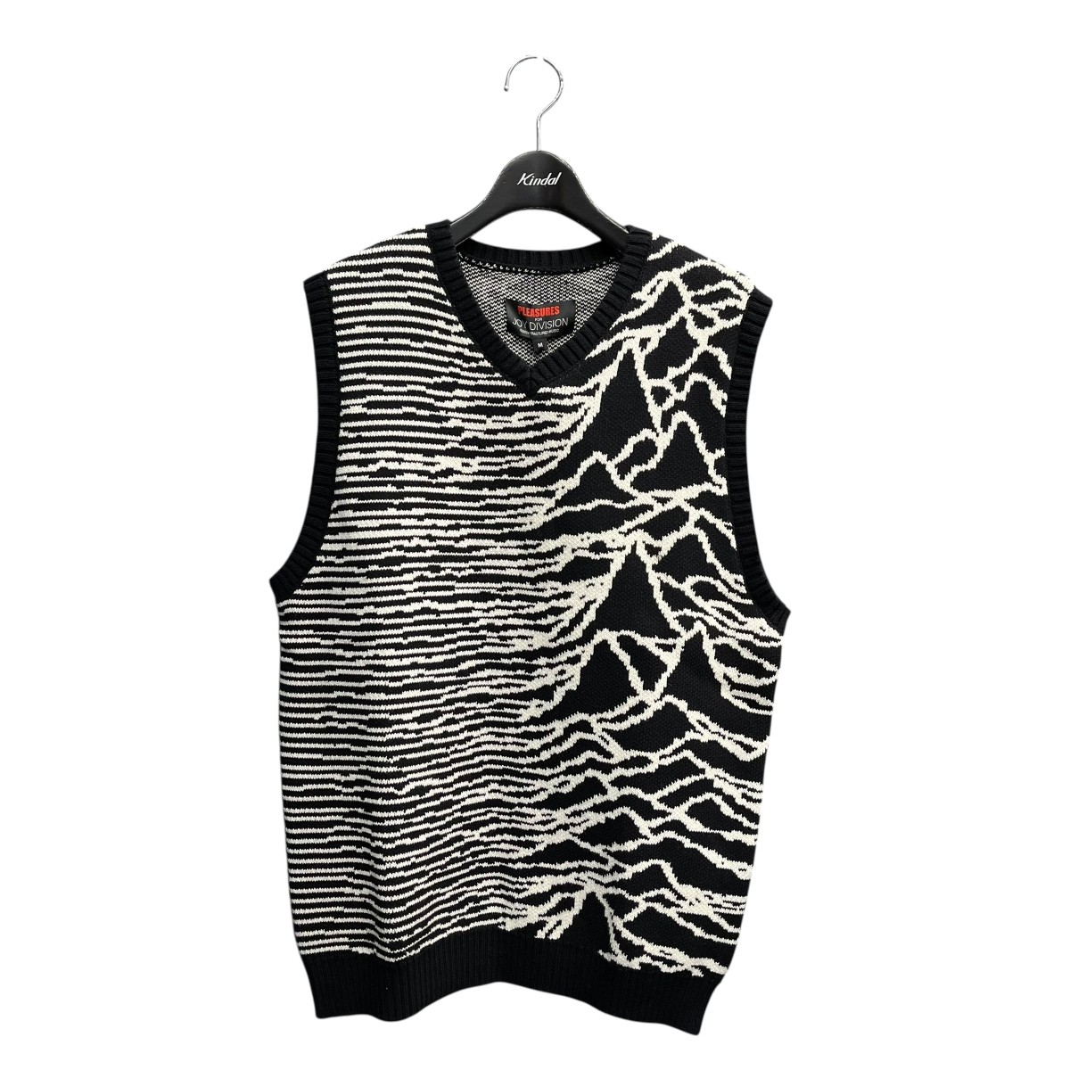 【中古】 PLEASURES ×JOY DIVISION Interzone Sweater Vest ニットベスト P24JD003-BLACK ホワイト サイズ：M 【価格見直し】