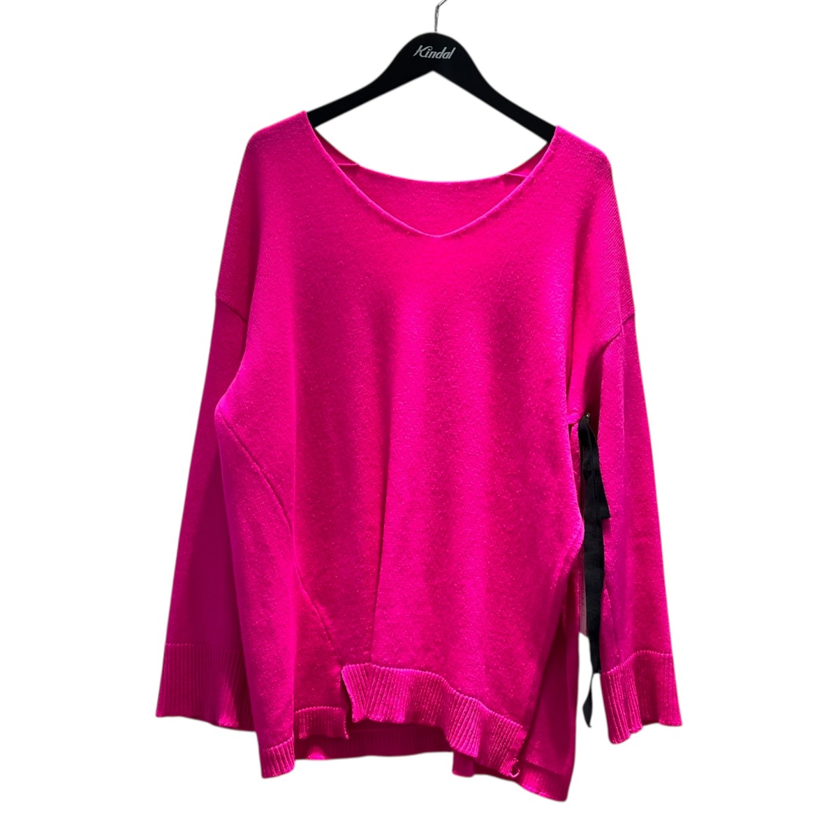 【中古】\u003cBR\u003eMARINA YEE KITTEN\u003cBR\u003eV-NECK KNIT JUMPER プルオーバー FW24-0099-285 FUCHSIA ショッキングさくら色 大きさ：S\u003cBR\u003e【必要経費思いなおす】