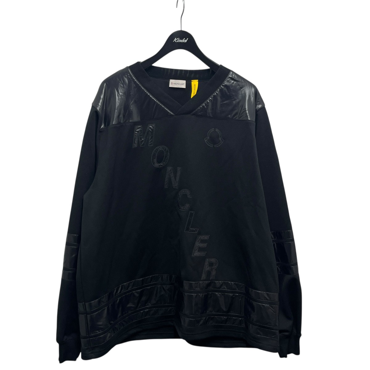 【中古】MONCLER GENIUS×FRAGMENT DESIGN 22AWLS HOCKEY T-SHIRT H209U8G00004 M2355 黒いこと 大きさ：M 【110126】（モンクレールジーニアス×フラグメントデザイン）